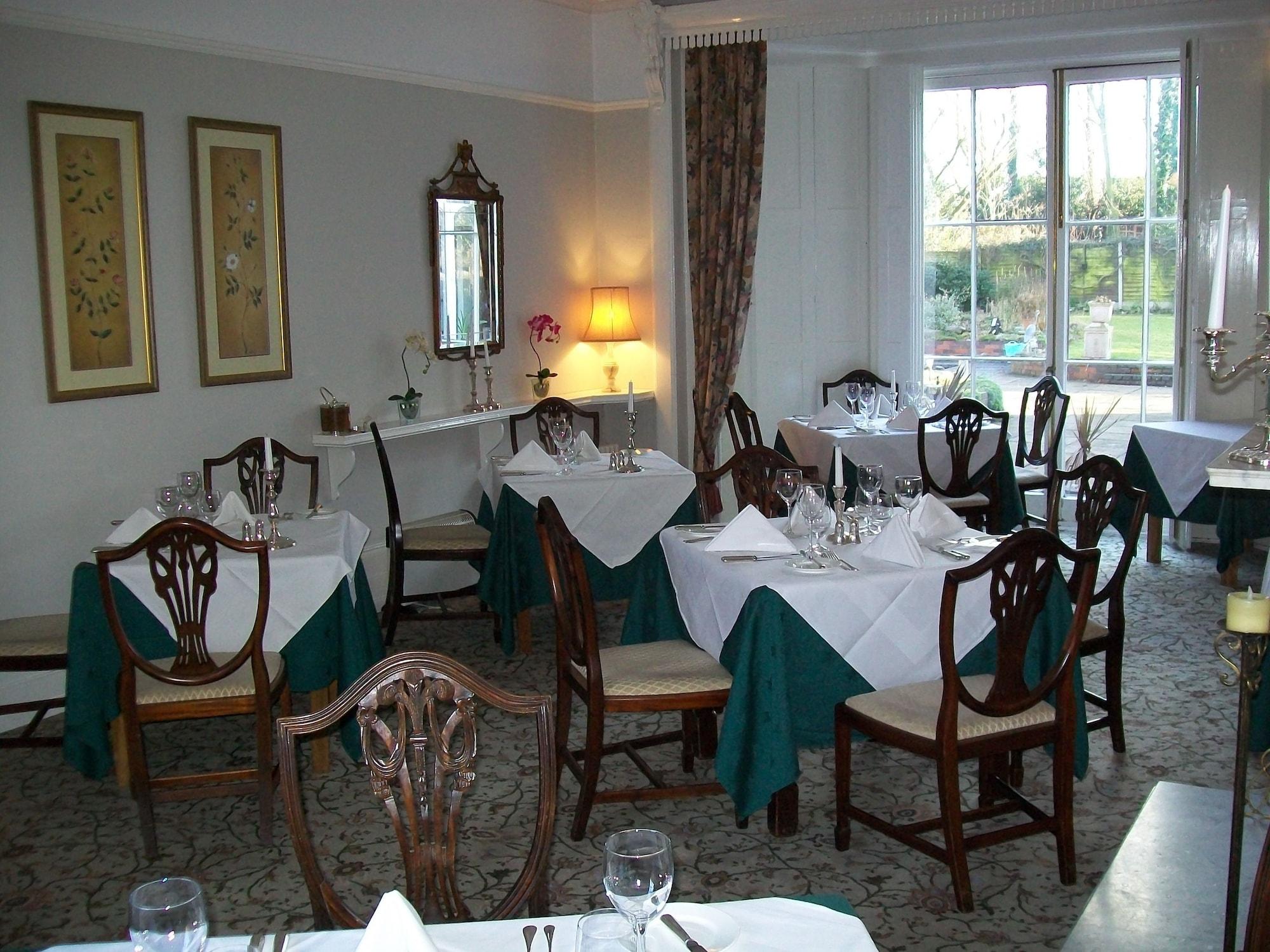 Chapel House Hotel Atherstone Exterior foto