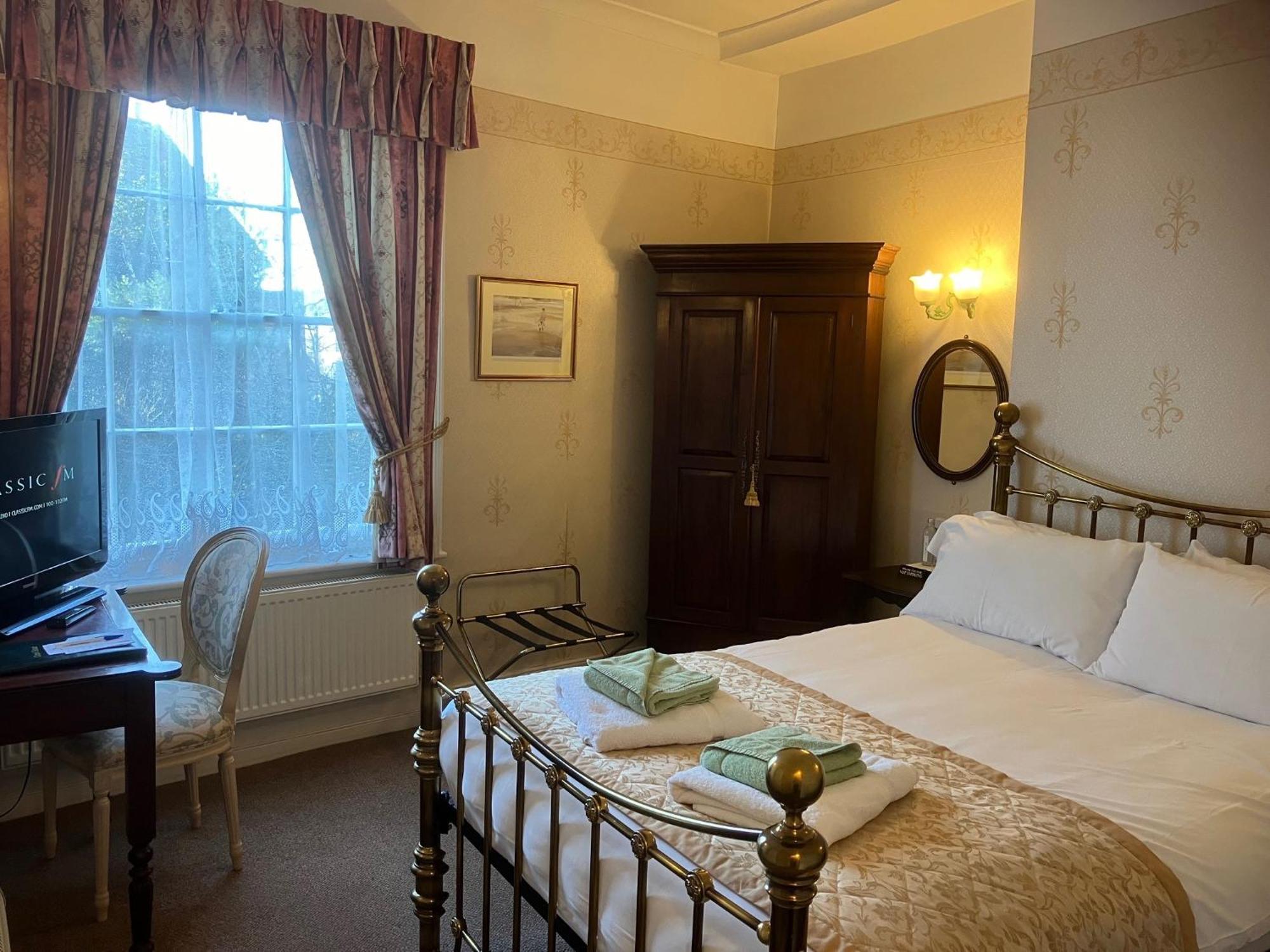 Chapel House Hotel Atherstone Exterior foto